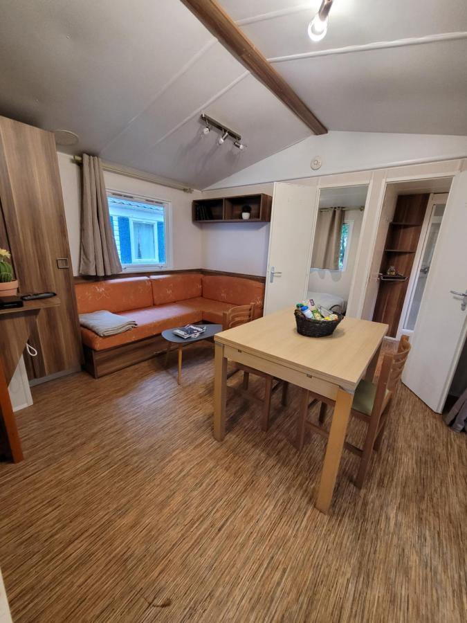 Camping Le Brochet Перонн Экстерьер фото